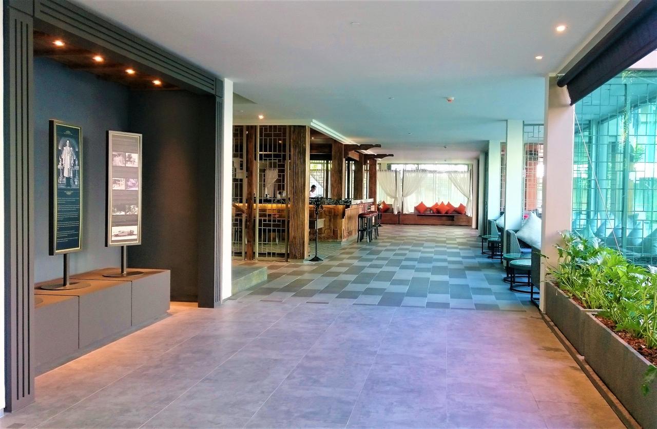 Fusion Suites Phuket Patong Ngoại thất bức ảnh The interior of the hotel